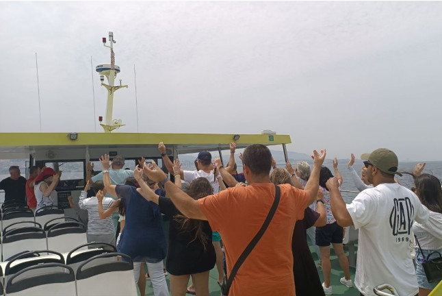 RUTA DEL MEJILLÓN: Paseo en Barco y Degustación de Mejillón (Pontevedra)