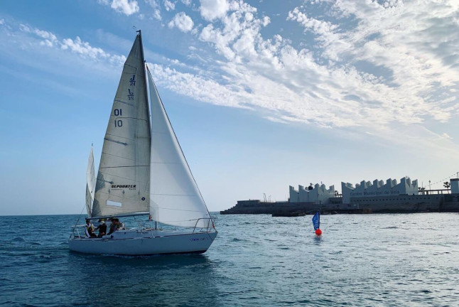 Paseo Romántico en Velero para dos (Barcelona)