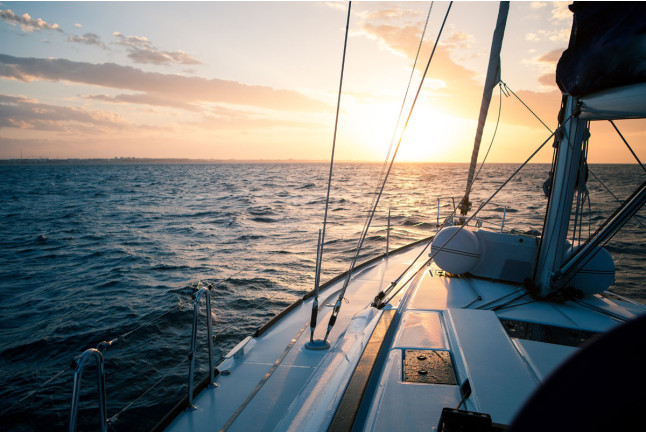 Paseo Privado en Velero para dos (Valencia)