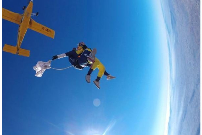 Salto en Paracaídas desde 4000 metros (L-V) (Toledo)