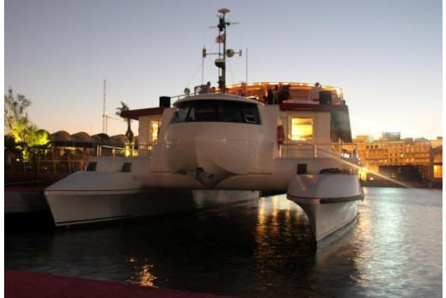 Paseo en Catamarán en alta mar con Comida para dos (Valencia)