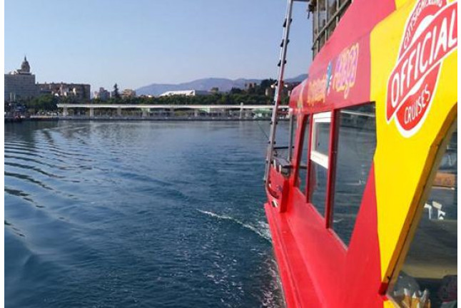 Paseo en Barco por el Puerto y la Bahía de Málaga (Málaga)