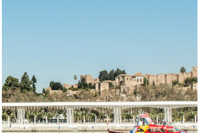 Paseo en Barco por el Puerto y la Bahía de Málaga (Málaga)