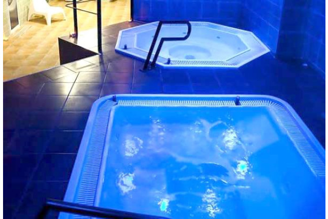 Tratamiento Corporal: Circuito Termal y Masaje Relajante en Qubico Urban Spa (Aldaia, Valencia)