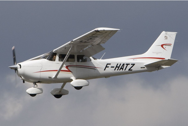 Especial Adrenalina: Pilotar una Avioneta con Acompañante de 25, 30, 40 o 50 minutos (Málaga)