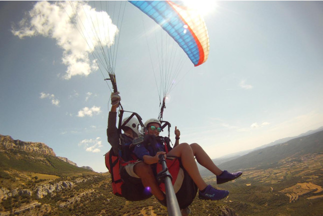 Pilotar un Parapente (Áger, Lleida)