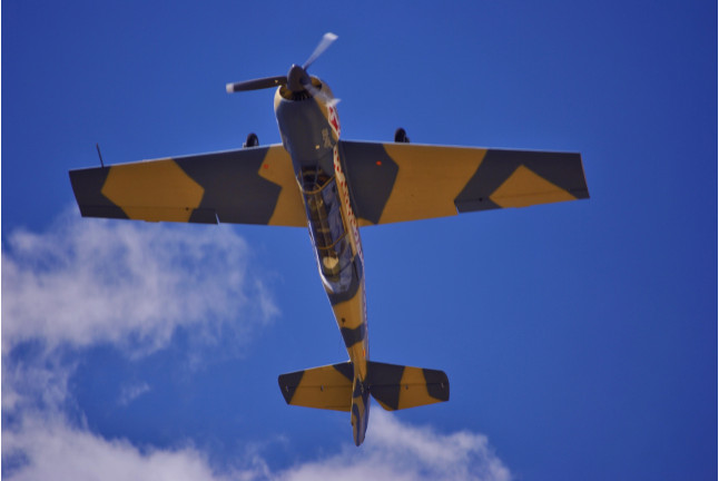 Piloto por un Día en Avión Militar YAK-52 con Vídeo (Igualada, Barcelona)