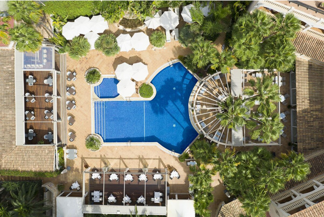 Cama Balinesa o Hamaca, Piscina y Opción a Almuerzo en Boutique Hotel El Coto 5* (Colonia de Sant Jordi, Mallorca)