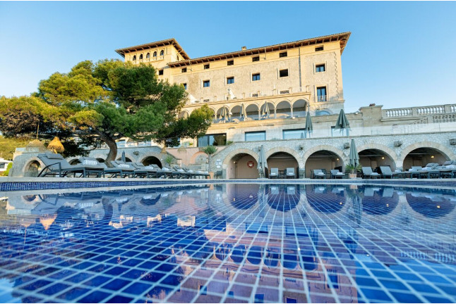 Ritual de Felicidad a Duo: Spa, Masaje, Mini Facial y Copa de Cava para dos en Hospes Maricel & Spa 5* (Palma de Mallorca)