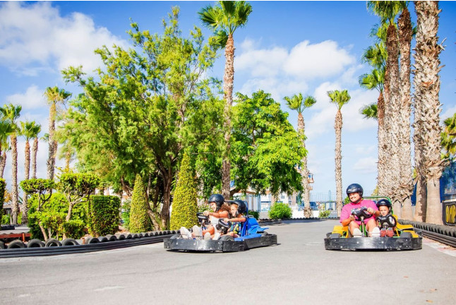 Entrada a Pola Park (Santa Pola, Alicante)
