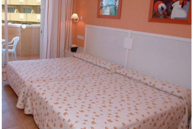 Entrada a PortAventura Park y Ferrari Land con Escapada de 2 Noches en Gran Hotel La Hacienda 4* (Tarragona)