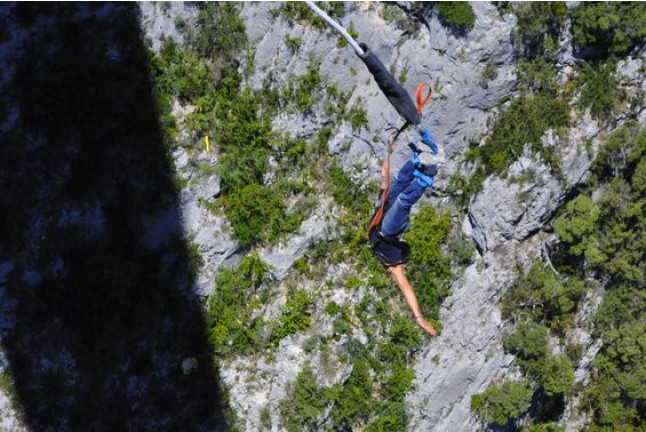 Puenting (Esterri d'Aneu, Lleida)