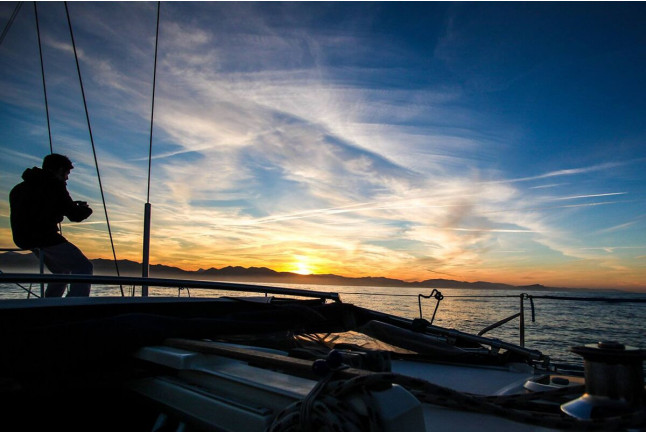 Puesta de Sol en Velero Privado para dos (Getaria, Guipúzcoa)