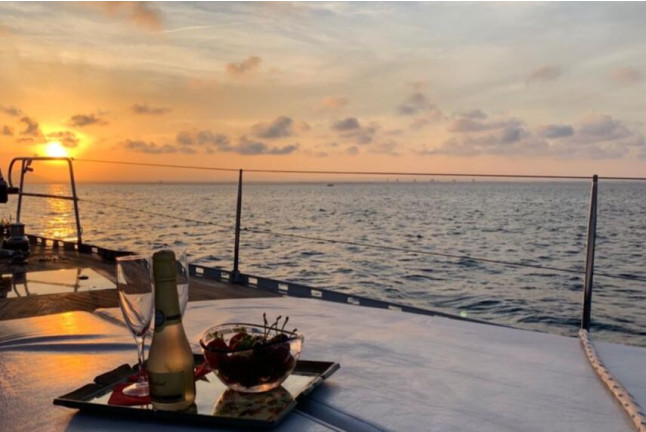 Puesta de Sol Romántica en Velero para dos (La Manga del Mar Menor, Murcia)