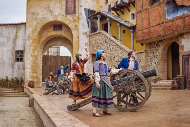 Entrada Combinada Plata: Parque Puy du Fou España y Espectáculo Nocturno "El Sueño de Toledo" (Toledo)
