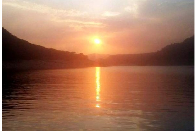 Puesta de Sol en Barco con Baño para dos en el Pantano de San Juan (Pelayos de la Presa, Madrid)