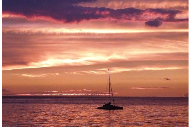Puesta de Sol y Cena en Velero para dos (Altea, Alicante)