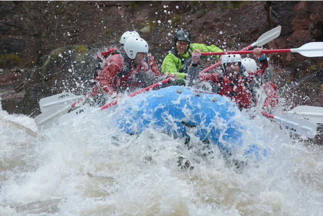 Rafting de Llavorsí a Sort para dos (Lleida)