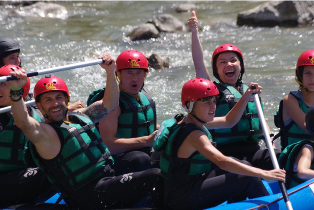 Rafting por el Río Ésera (Huesca)