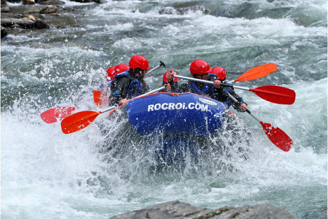 Rafting en el Río Noguera Pallaresa (Llavorsí, Lleida)
