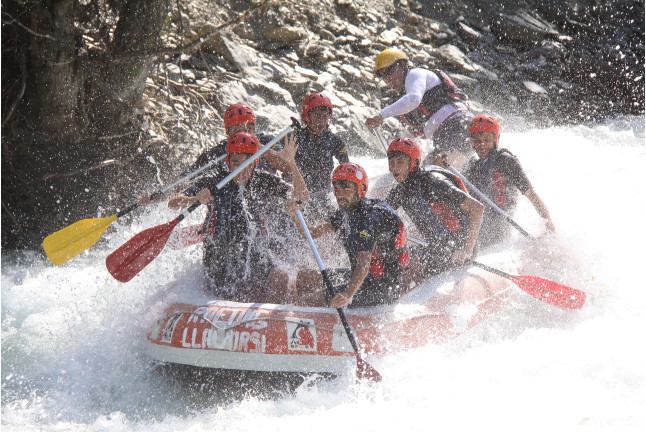 Rafting desde Llavorsí a Rialp con Comida (Lleida)