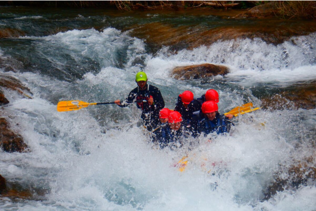 Rafting (Montanejos, Castellón) 