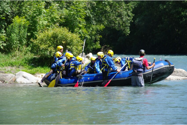 Rafting de Tramo a Escoger: Llavorsí-Rialp, Baro-Collegats, Montardit-Baén o Llavorsí-Sort (Sort, Lleida)