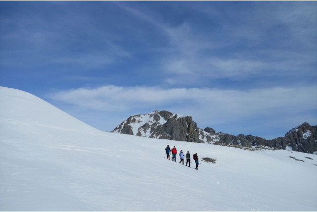 Ruta Privada en Raquetas de Nieve en Los Picos de Europa (Fuente Dé, Cantabria)