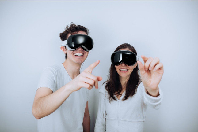 Experiencia de realidad virtual: 1 sesión de hasta 5 experiencias con la Apple Vision Pro (Barcelona)