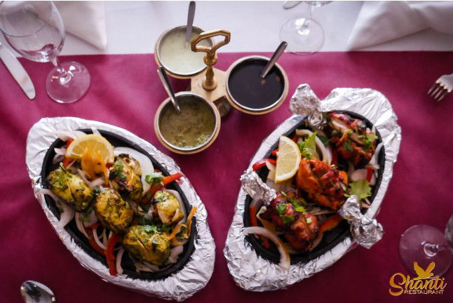 Comida o Cena para dos en el Restaurante Hindú Shanti (Barcelona)