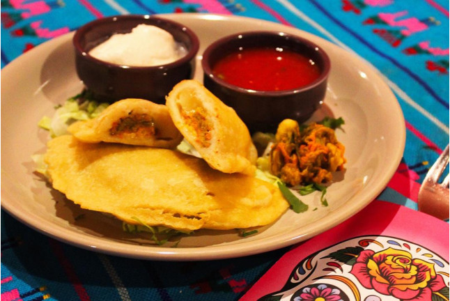 Comida o Cena para dos en Restaurante Mexicano Las Mañanitas (Madrid)