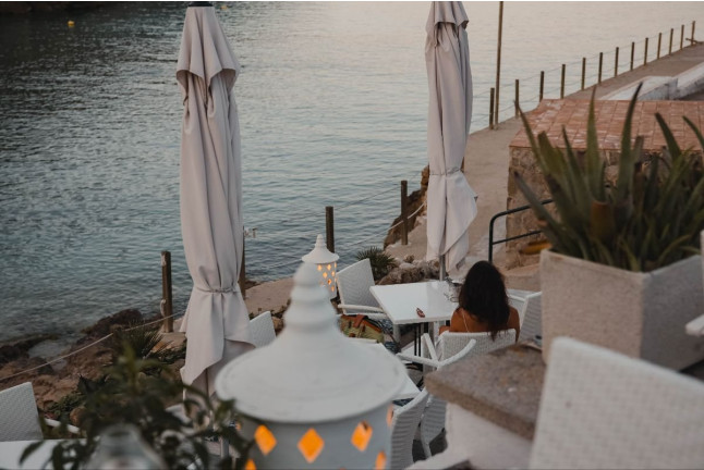 Cena en Restaurante Niu del Hotel Hoposa Niu 4* (Port de Pollença, Mallorca)