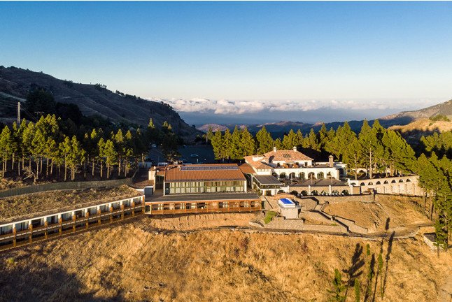 Mesa para dos: Comida o Cena para dos personas en Parador de Cruz de Tejeda (Gran Canaria)