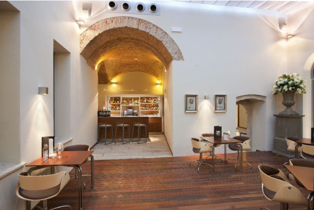 Mesa para dos: Comida o Cena para dos personas en Parador de Cáceres (Cáceres)