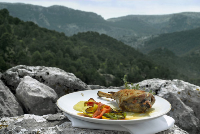 Mesa para dos: Comida o Cena para dos personas en Parador de Cazorla (Jaén)