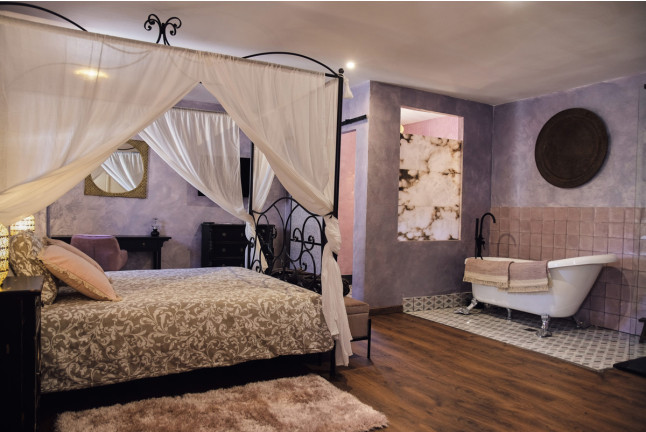 Escapada con Cena, Baños Árabes y Opción a Masaje en Riad Medina Mudéjar (Sancti Petri, Cádiz)