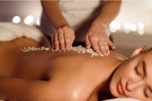 Ritual Canario: Exfoliación con Sales de la Isla y Masaje con Piedras Calientes en Bull Vital Suites & Spa 4* (Maspalomas, Gran Canaria)