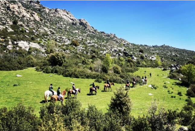 Ruta a Caballo por el Parque de Guadarrama y el Parque de La Pedriza (El Boalo, Madrid)