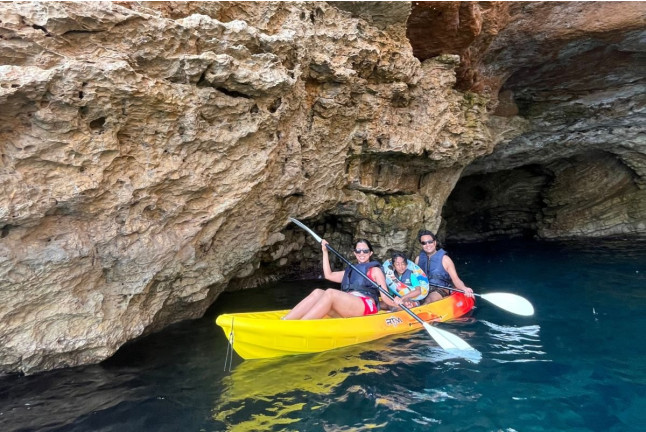Ruta de las Cuevas en Kayak con Fotos (Ibiza)