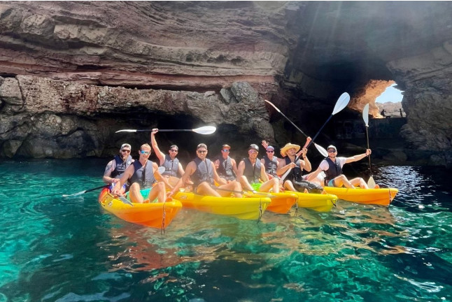 Ruta de las Cuevas en Kayak con Fotos (Ibiza)