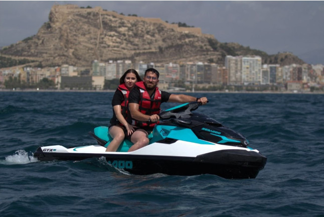 Excursión en Moto de Agua a la Isla de Tabarca con Almuerzo (Alicante)