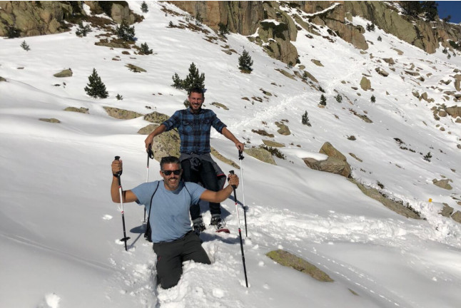 Ruta con Raquetas de Nieve por el Estany de Sant Maurici (Lleida)