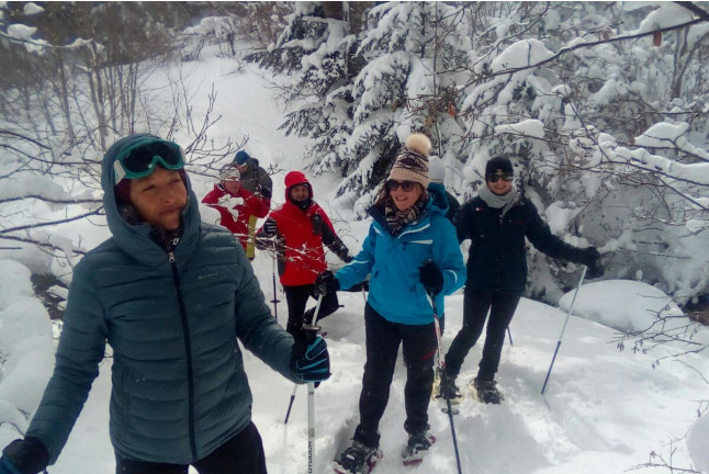 Ruta con Raquetas de Nieve por el Estany de Sant Maurici (Lleida)