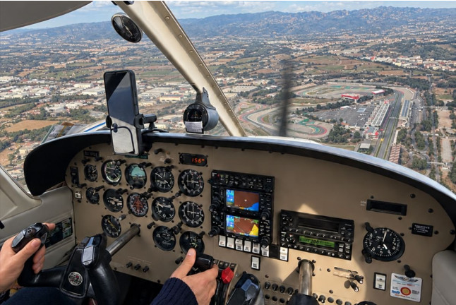 Vuelo en Avioneta Privado al Circuito de F1 para dos (Sabadell, Barcelona)