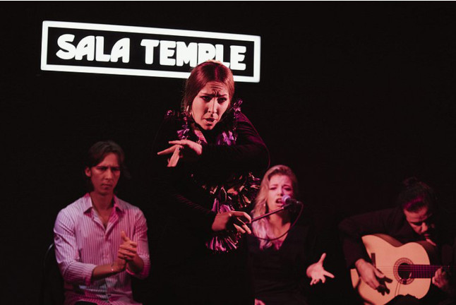 Espectáculo Flamenco con Bebida y opción a Ración para dos en Sala Temple (Madrid) 