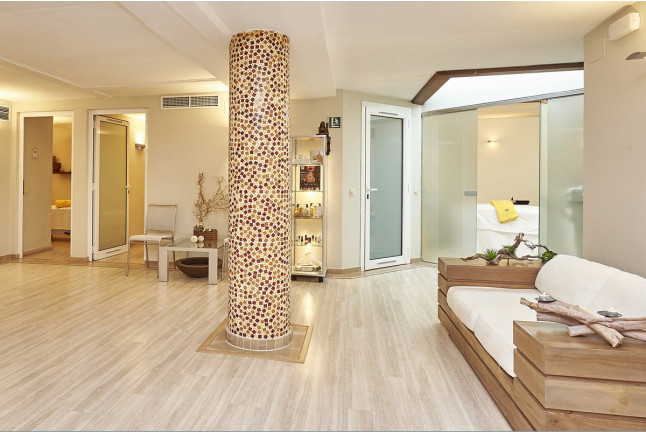 Circuito Spa y Masaje en Hotel Grèvol Spa 4* (Llanars, Girona)