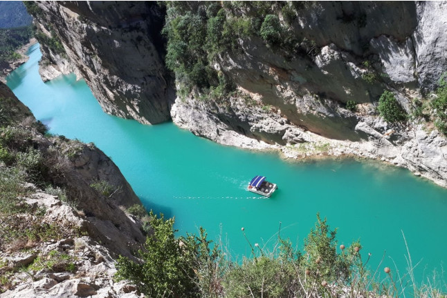 Ruta Montrebei: Salida en Catamarán (Huesca/Lleida)
