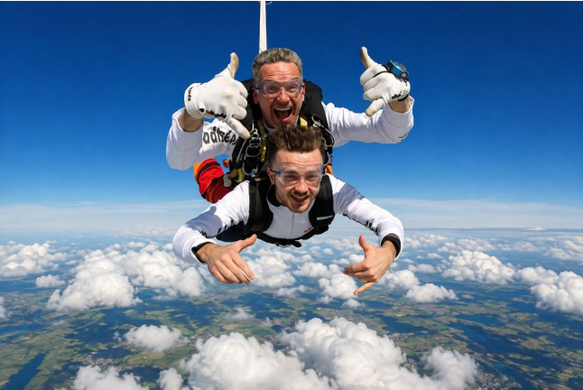 Salto Tándem de 4000 Metros con Opción de Fotos y Vídeo (Lasclaveries, Francia)