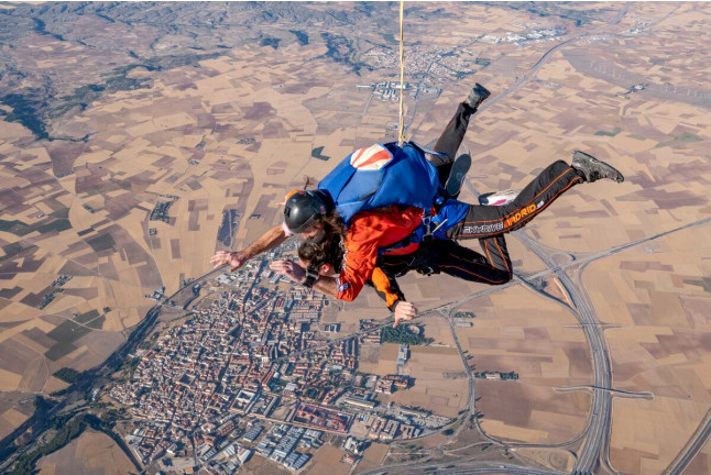 Salto en Paracaídas (Lillo, Toledo)
