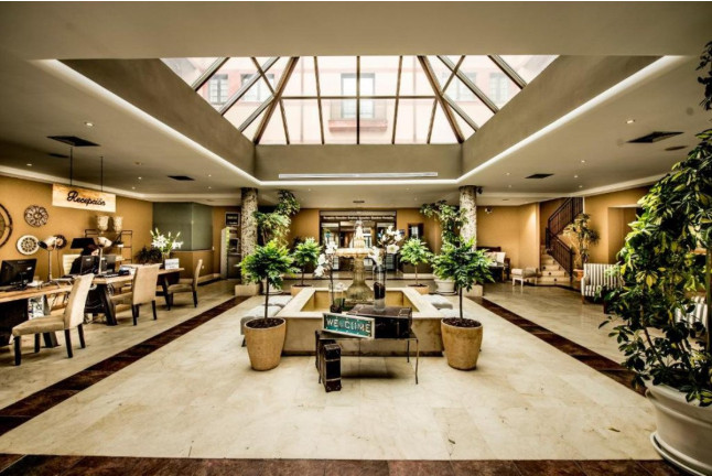 Escapada con Masaje o Cena en Habitación Doble o Suite con Jacuzzi de Hotel Segovia Sierra de Guadarrama 4* (Segovia)